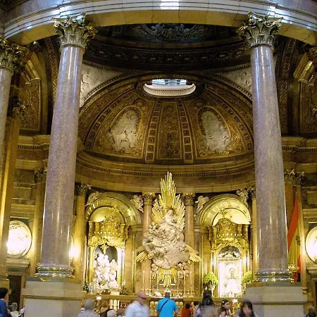 Check-in 24h Plaza Espana Amplio Centro Planta 4