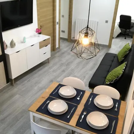 Check-in 24h Plaza Espana Amplio Centro Planta 4 Appartement