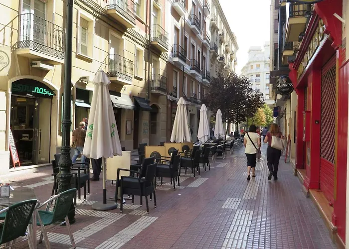 Check-in 24h Plaza Espana Amplio Centro Planta 4 Daire