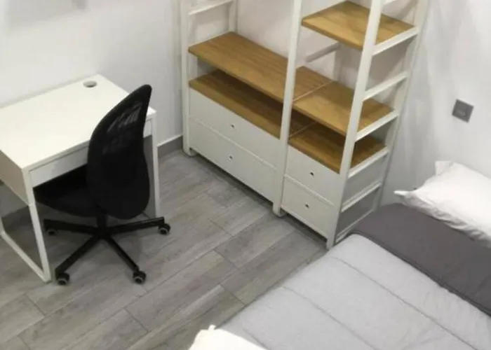 Check-in 24h Plaza Espana Amplio Centro Planta 4 Zaragoza