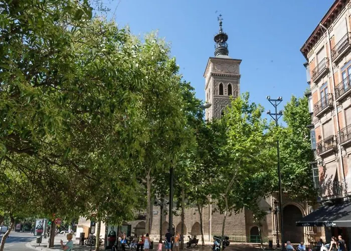 Check-in 24h Plaza Espana Amplio Centro Planta 4